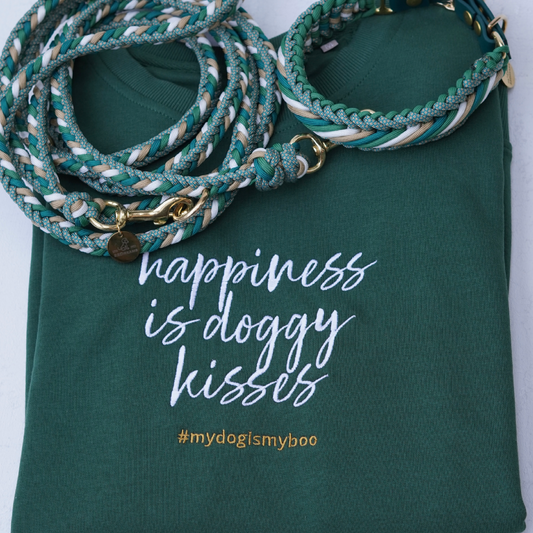 Pullover - happiness is doggy kisses- gestickt